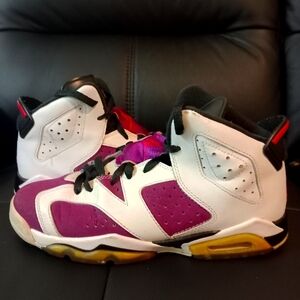 Air Jordan Retro 6 size 6.5 grape for boys